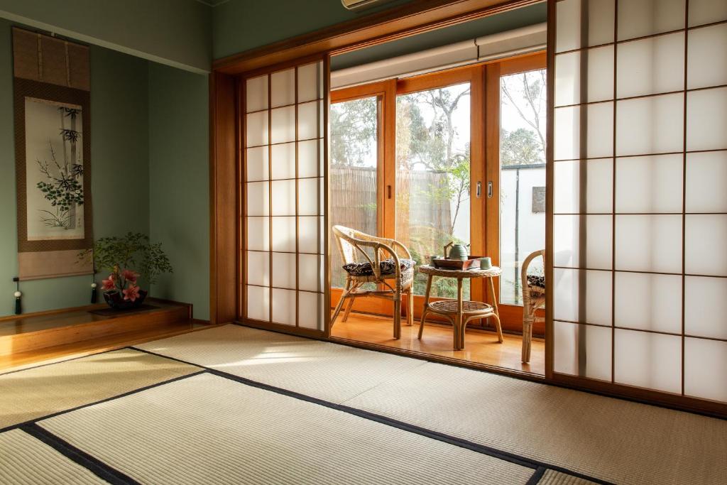 Shizuka Ryokan hero
